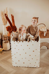 EEVAA treehouse puzzlemat, made in a box, children and cuddles are inside the box