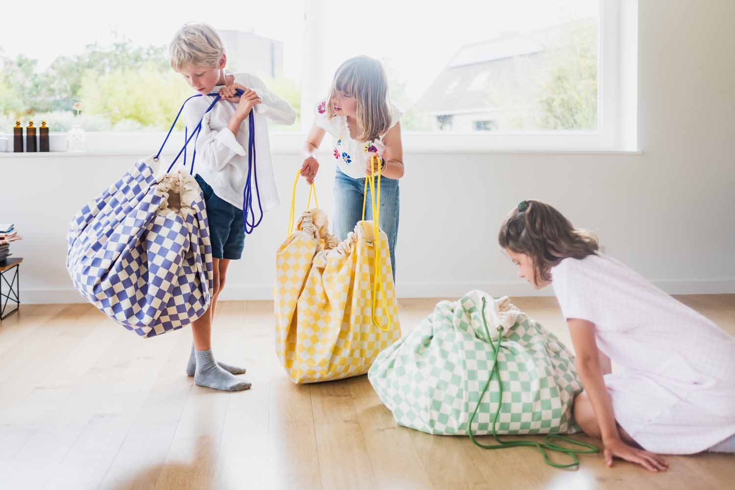vichy toy storage bags, childres carrying and looking into the bags