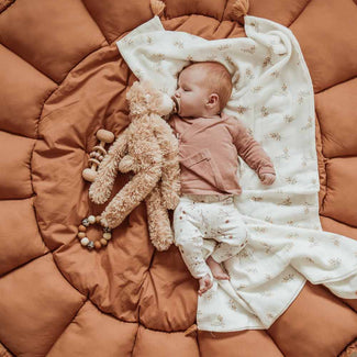 Bloom Tawny Brown organic babymat